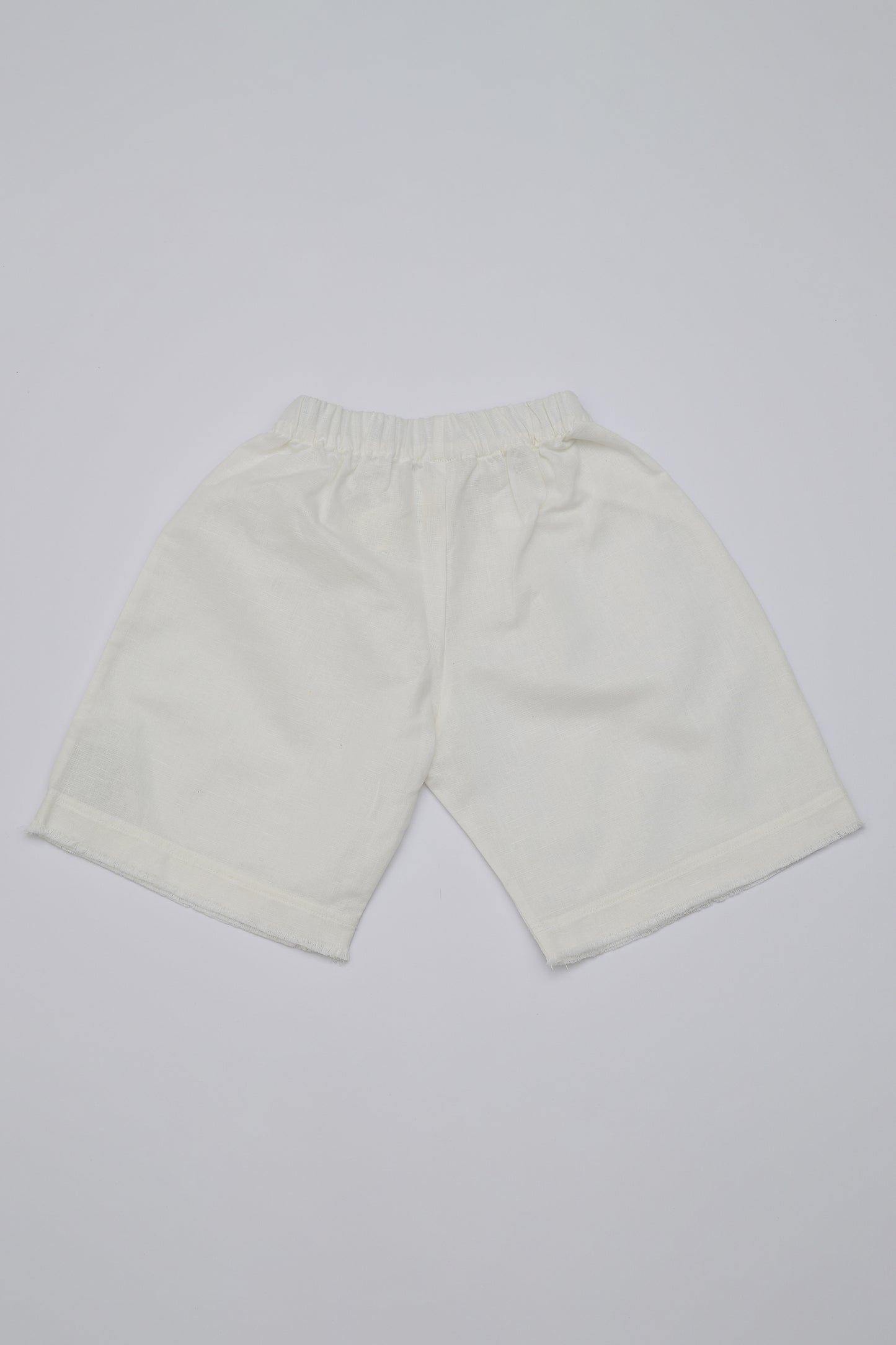 Pantalone Capri corto sfilacciato