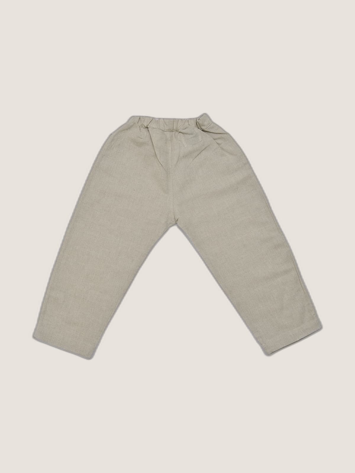 Pantalone Capri Ecru e lino naturale still life retro di Farway Milano - _AND3704-vertical-beige-centrato-zoom.jpg
