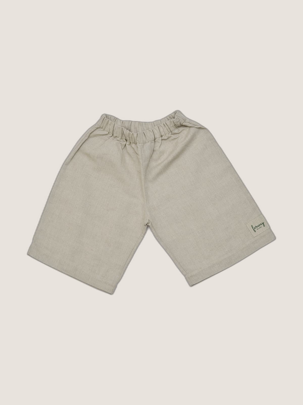 Pantaloncino Capri Ecru e lino naturale still life front di Farway Milano - _AND3733-vertical-beige-centrato-zoom.jpg