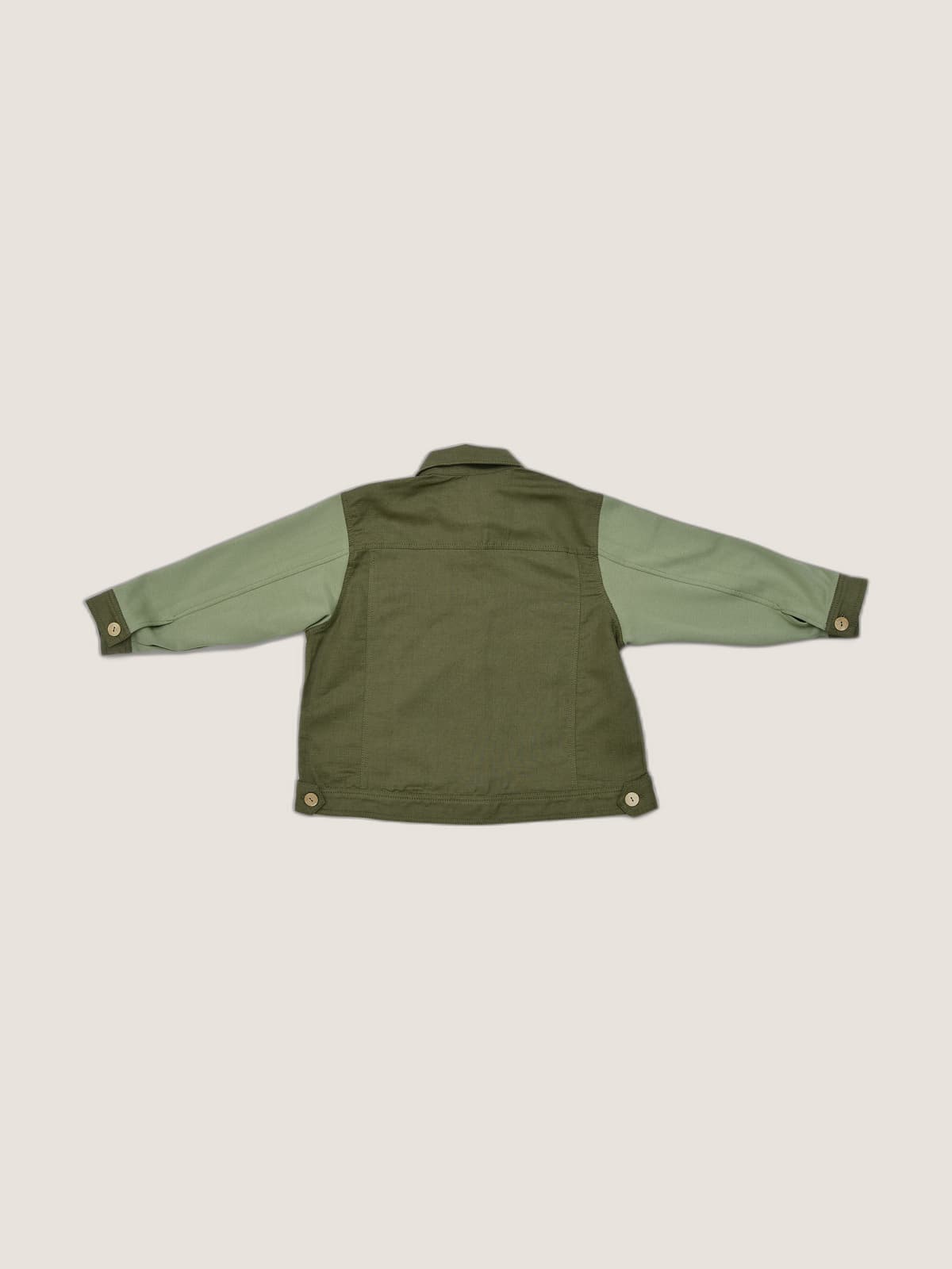 Giacca in Lino Verde khaki e militare still life retro di Farway Milano - _AND3741-vertical-beige-centrato-zoom.jpg