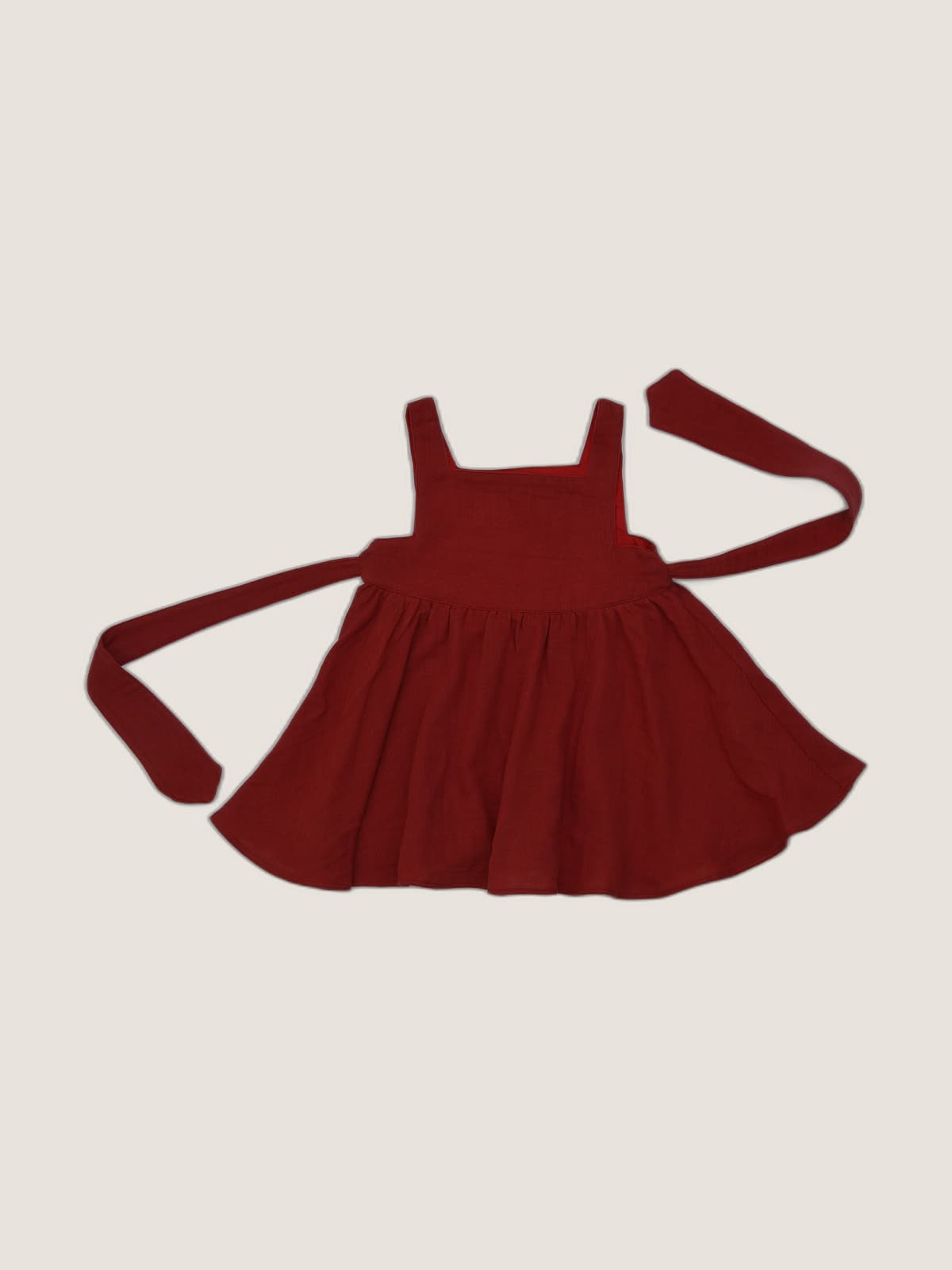 Abito Charlotte smanicato in mussola Rosso e ciliegia still life front di Farway Milano - _AND3800-vertical-beige-centrato-zoom.jpg