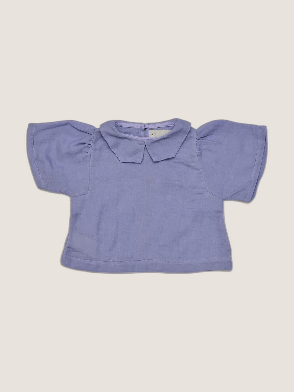 Camicia Masha manica scampanata Lilla e lavanda still life front di Farway Milano - _AND3856-vertical-beige-centrato-zoom.jpg