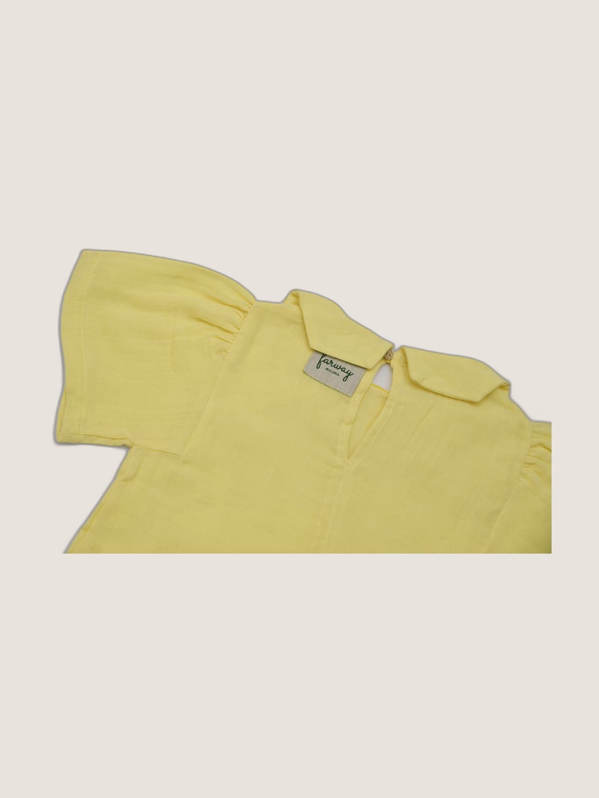 Camicia Masha manica scampanata Giallo e ocra still life dettaglio di Farway Milano - _AND3878-vertical-beige-centrato-zoom.jpg