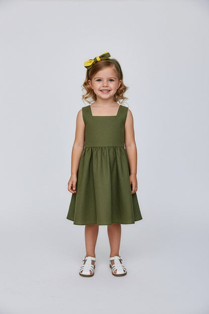 Abito Charlotte smanicato in lino