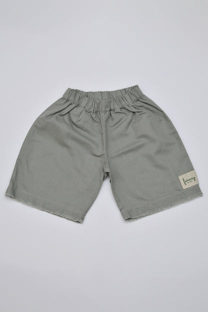 Pantalone Capri corto sfilacciato