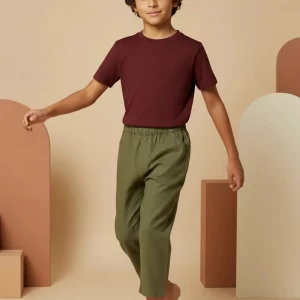 T-shirt Bimbi Unisex Bordeaux e mattone In Action