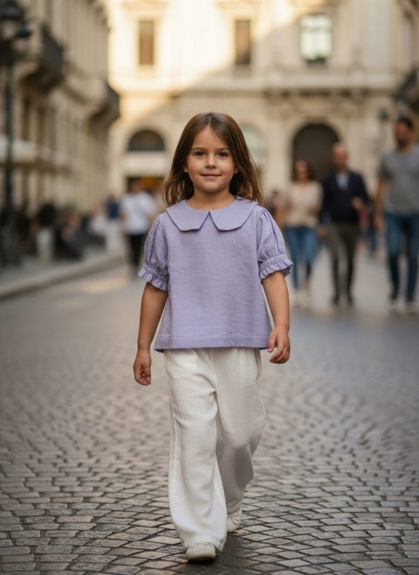 Camicia Masha manica corta a sbuffo Lilla e lavanda Passeggiata con mamma e papa di Farway Milano
