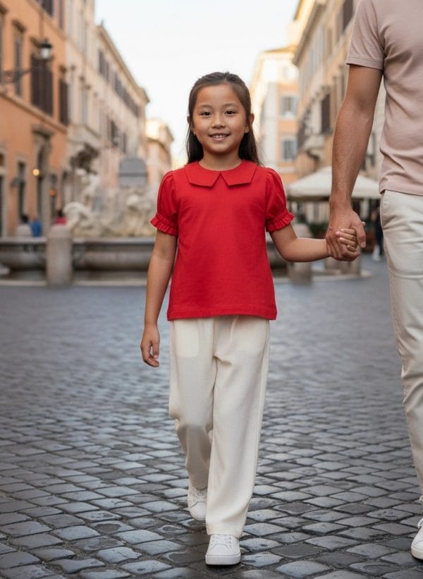Camicia Masha manica corta a sbuffo Rosso e ciliegia Passeggiata con mamma e papa di Farway Milano